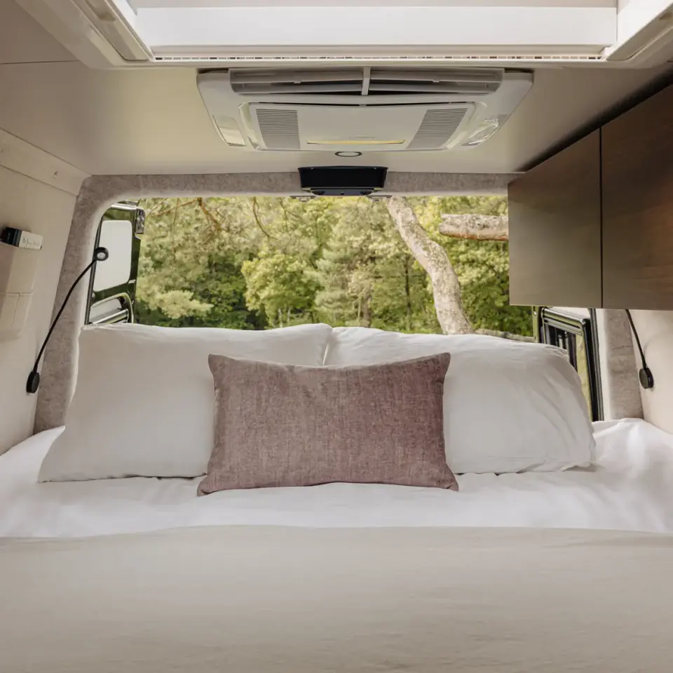Rollinn interior detail2 square